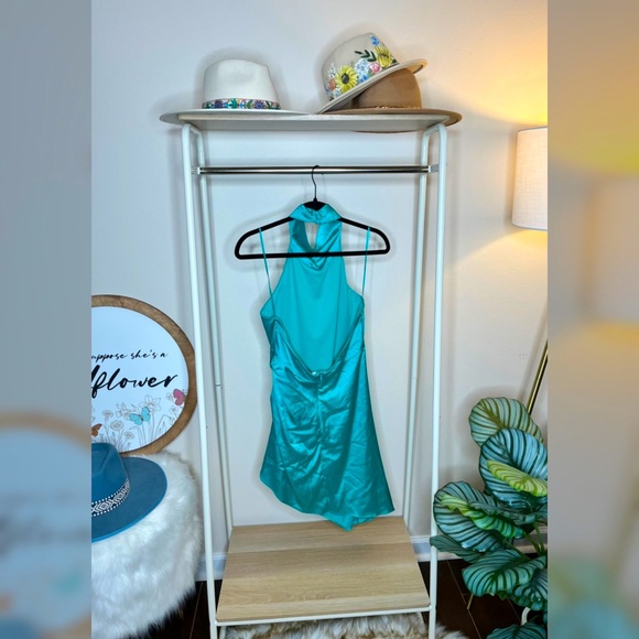 DO+BE Satin Asymmetrical High Neck Dress - Size Large - Picture 3 of 8